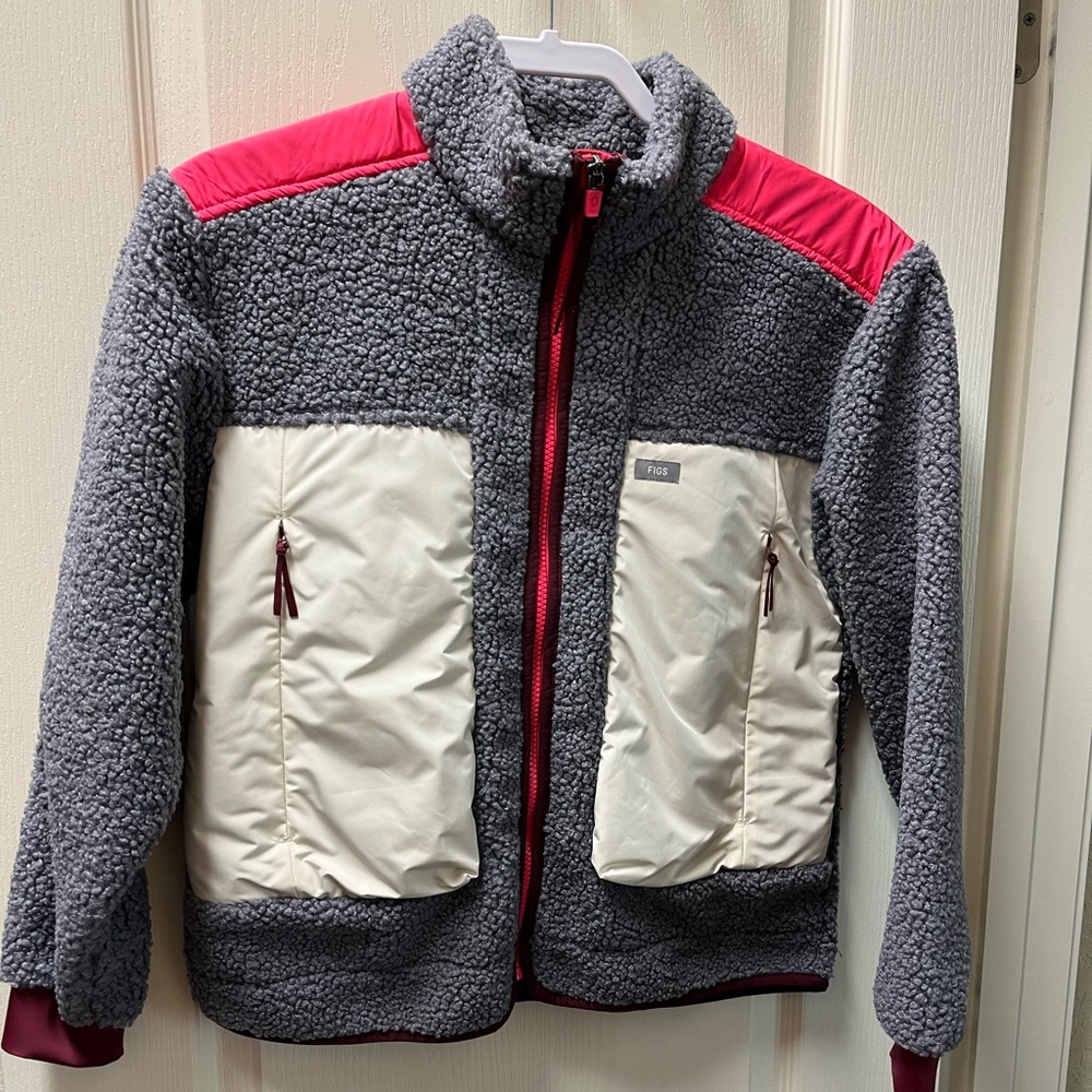 FIGS SHERPA COLOR-BLOCK JACKET